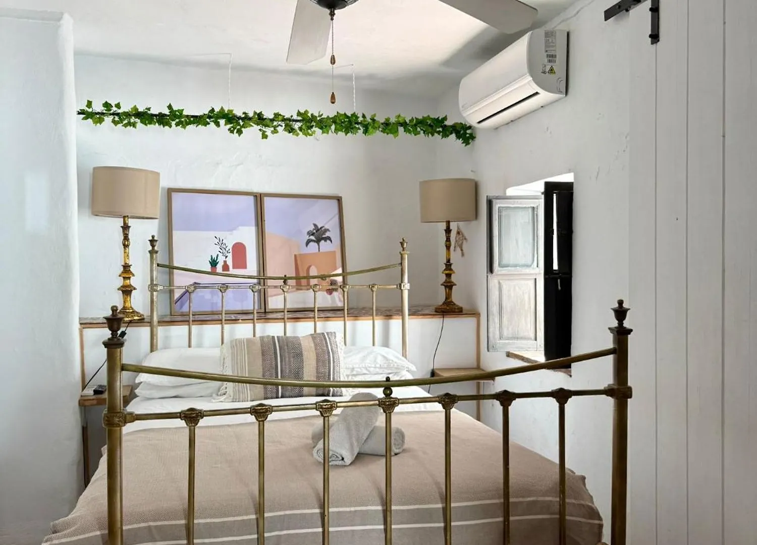 Bed and Breakfast Casa Maroma Cómpeta